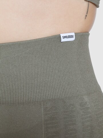 Coupe slim Leggings ' Layne ' Smilodox en vert