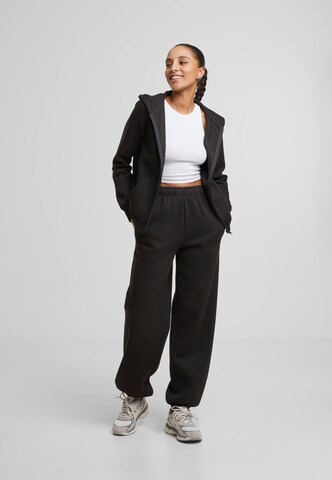 Urban Classics Tapered Housut värissä musta