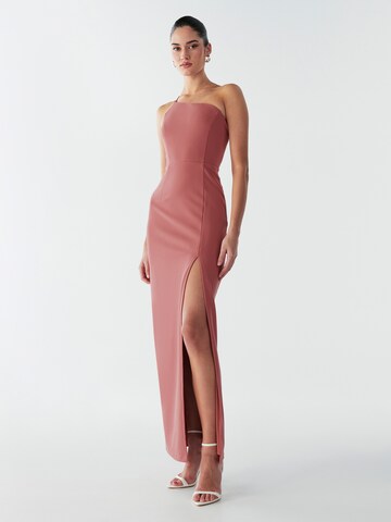 Rochie de seară 'Boston' de la BWLDR pe roșu: față
