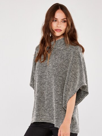 Cape Apricot en noir : devant