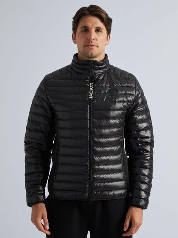 JACK1T Winter Jacket in Black: front