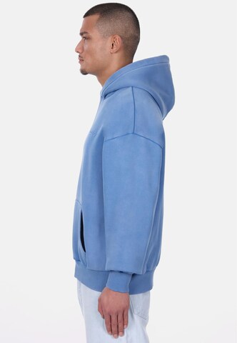 Dropsize Sweatshirt 'Embo' in Blauw