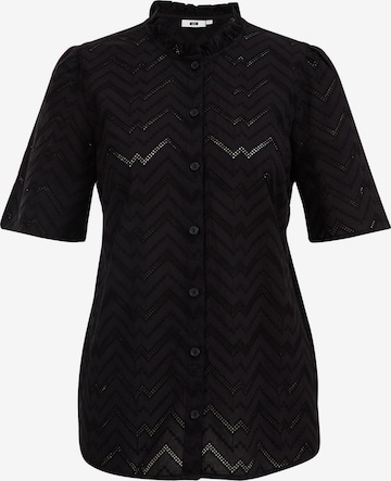 WE Fashion Blouse in Black: front