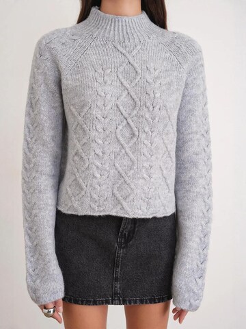 Pullover di MixRay in grigio