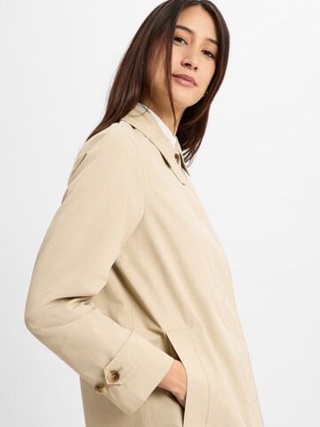 GANT Trenchcoat in Beige