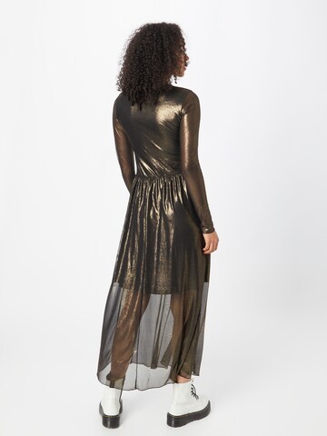 Moves Dress 'Marisan' in Gold