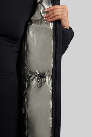 Cappotto invernale 'Simmie2' di khujo in nero