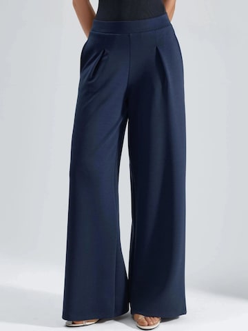 Busem Wide leg Broek in Blauw: voorkant