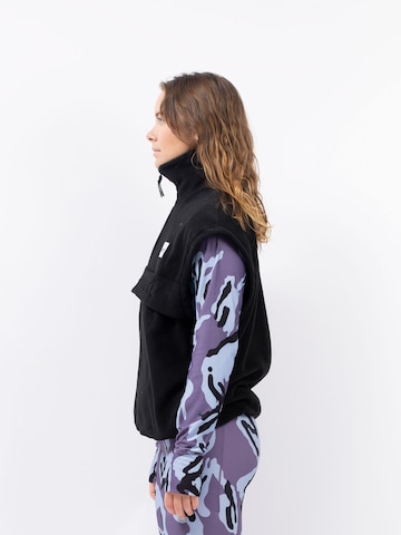Eivy Sports sweater in Black