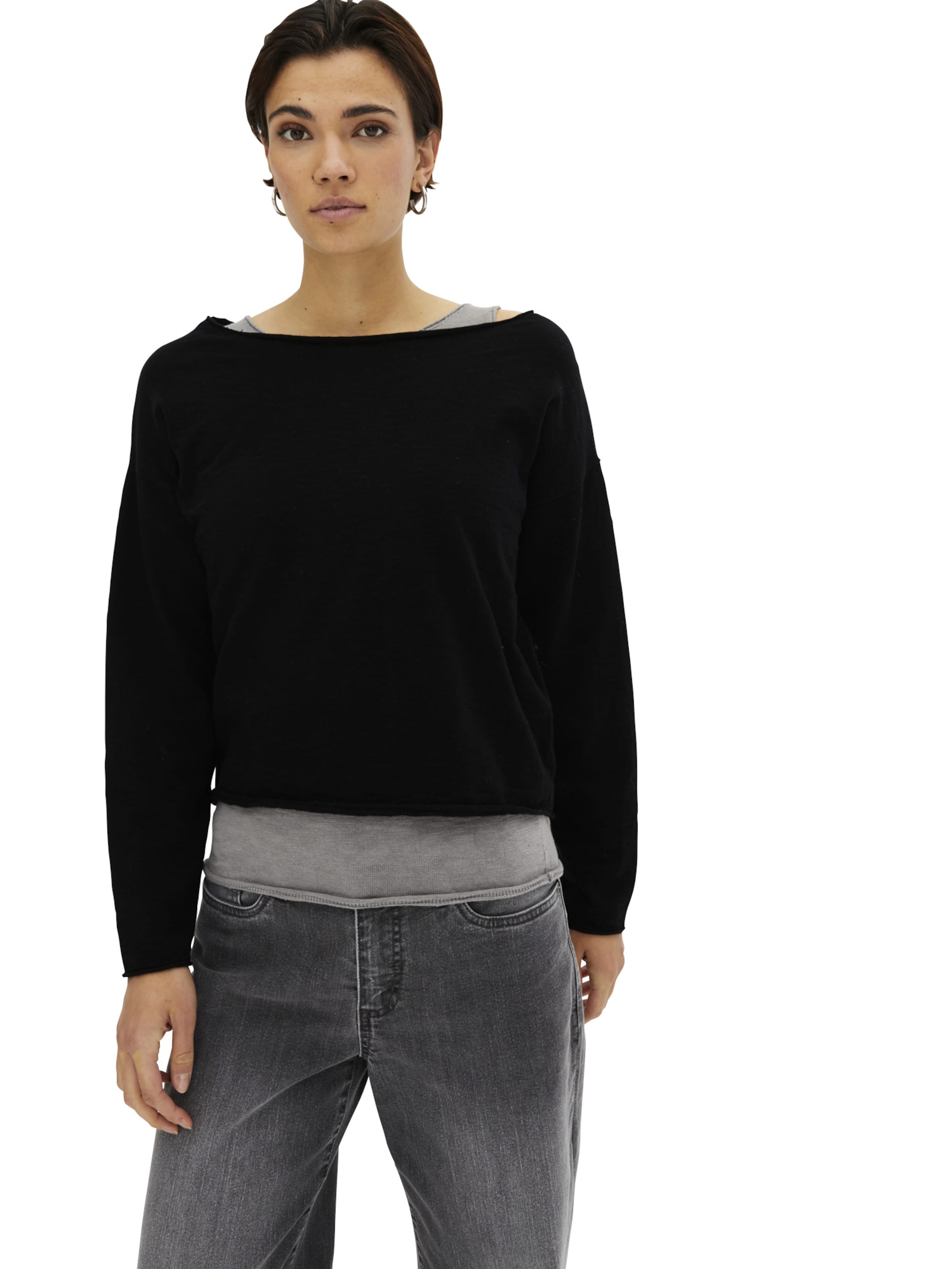 Pull-over bonprix en gris : devant