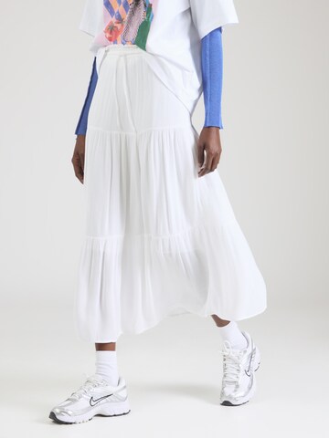 ABOUT YOU Skirt 'Dorkas' in White: front