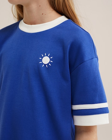 Rochie de la WE Fashion pe albastru