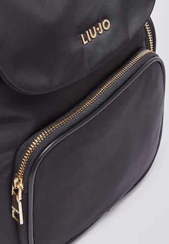 Liu JoRuksak - crna boja