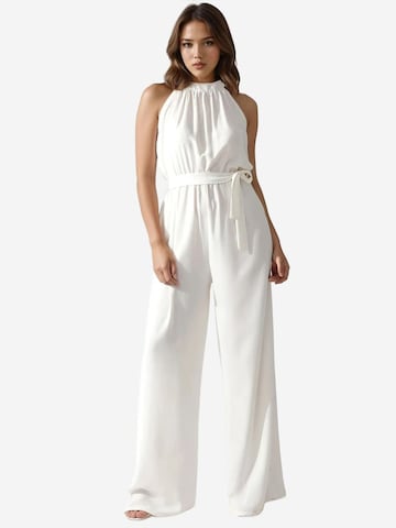 Hiccup Jumpsuit in White: front