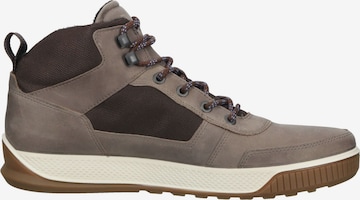 ECCO Lace-Up Boots in Brown