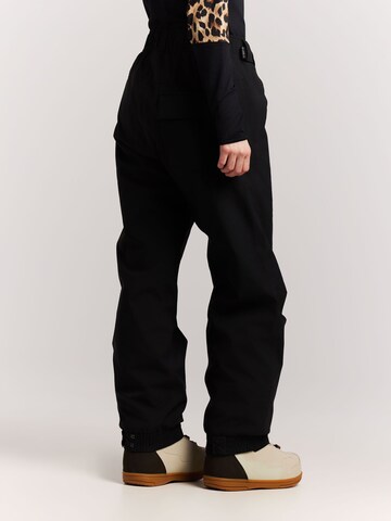 PROTEST Regular Sporthose 'PRTSami'‌‌‌‌‌‌‌‌‌ in Schwarz
