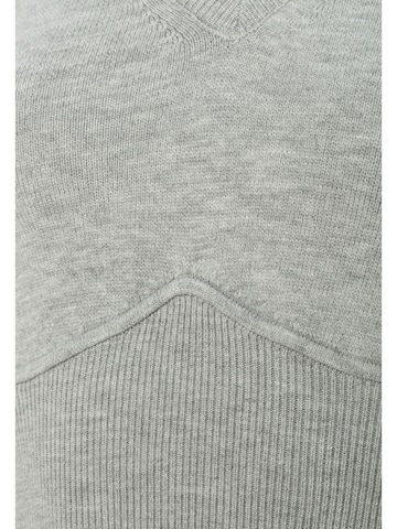 Pull-over CIPO & BAXX en gris