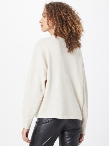 Pull-over 'DOFFY' VERO MODA en beige