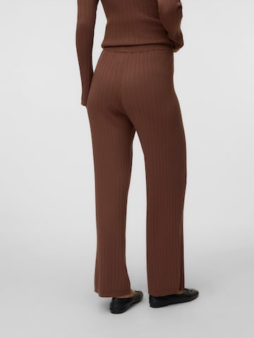 Vero Moda Maternity Свободный крой Штаны 'VMMWillow' в Коричневый