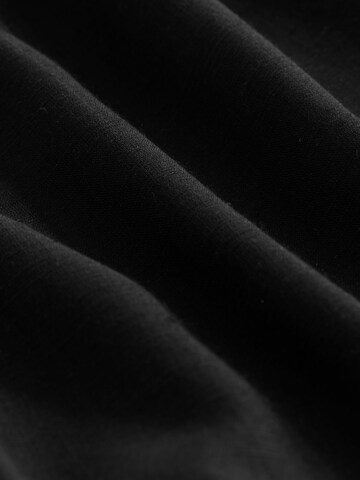 Next Blouse in Black