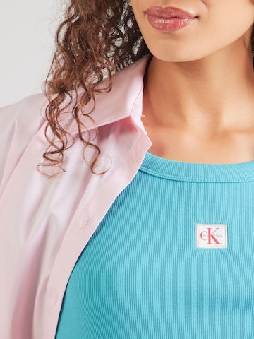 T-shirt Calvin Klein Jeans en bleu