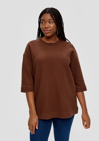 TRIANGLE Sweatshirt in Brown: front