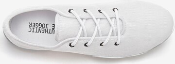 Authentic Le Jogger Sneakers in White