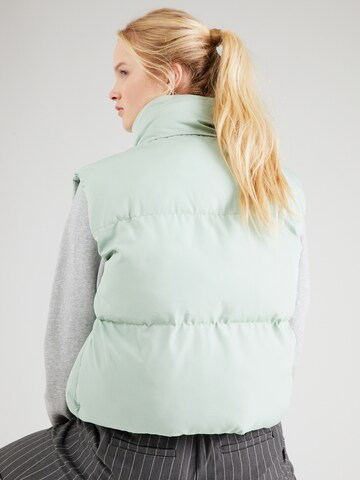 Gilet Trendyol en vert