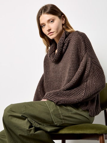 Apricot Chunky Knit Roll Neck Oversized Jumper ' ' in Braun