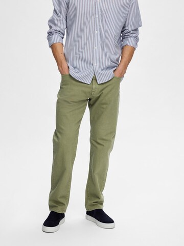 SELECTED HOMME Regular Jeans in Green