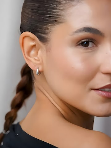 hiBALI Earrings 'Mini Curvy' in Silver