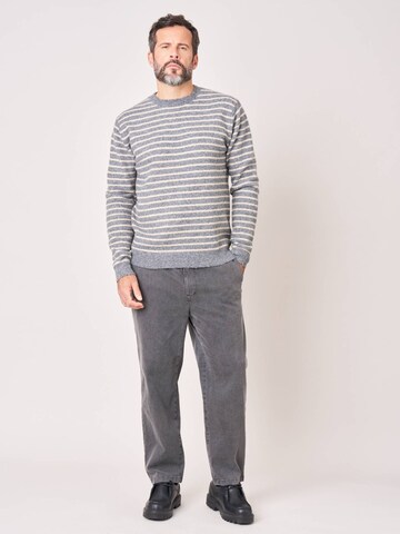 Deeluxe Pullover‌‌ in Grau