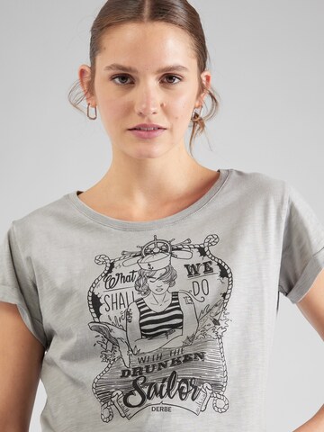 Derbe T-Shirt 'Seefrau' in Grau
