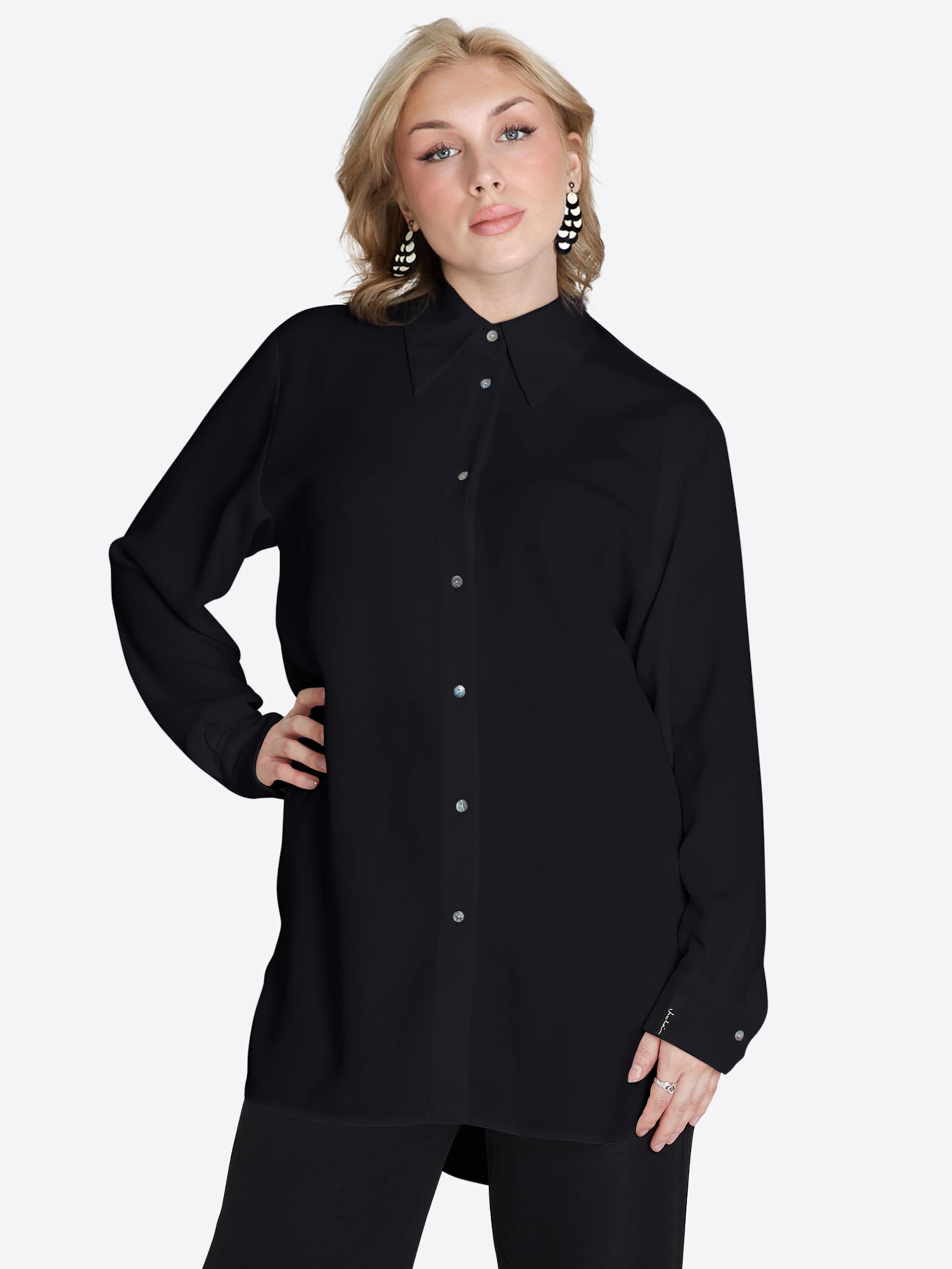 Jascha Stockholm Blouse in Black: front