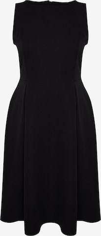 Rochie de la Trendyol Curve pe negru: față