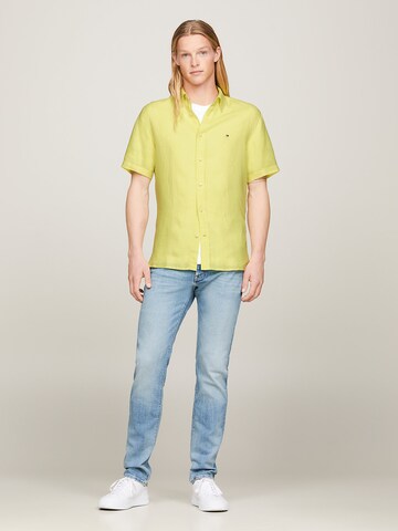 TOMMY HILFIGER Regular fit Button Up Shirt in Yellow