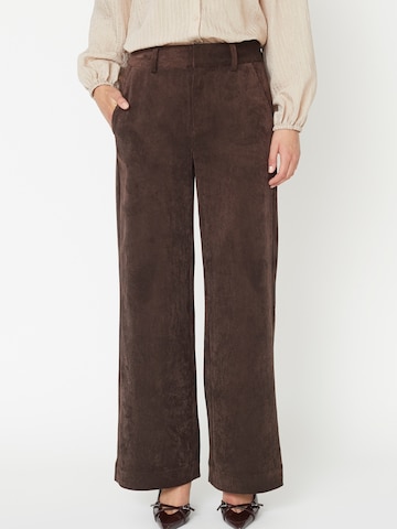 Loosefit Pantalon 'Daisy' co'couture en marron : devant