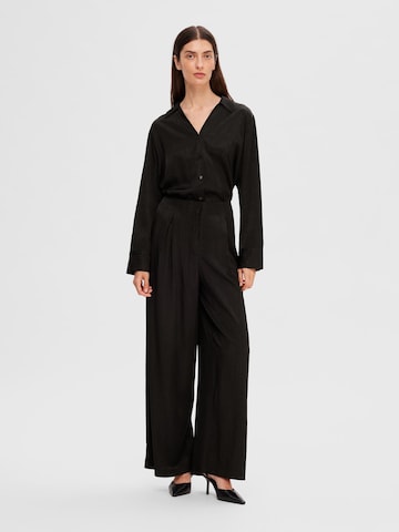 SELECTED FEMME Loose fit Pleat-Front Pants 'Tyra' in Black