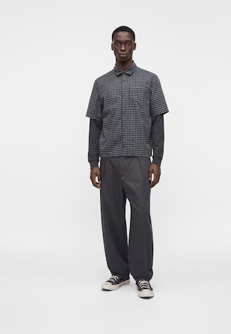 HOLLISTER Regular Fit Skjorte i sort