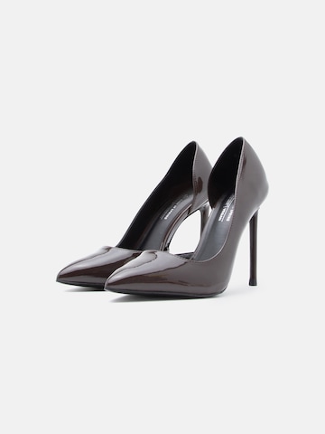 CALL IT SPRING Pumps 'MESMERIZE' in Brown