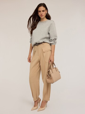 Pull-over MOTIVI en gris