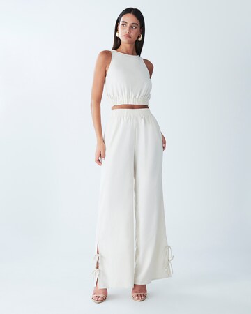 BWLDR - Pierna ancha Pantalón 'LAILA' en blanco