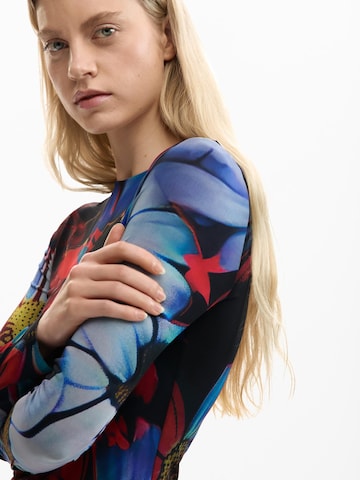 Rochie de la Desigual pe negru