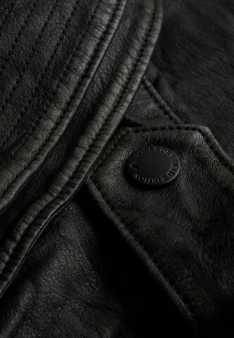 Superdry & Co Between-Season Jacket in Black