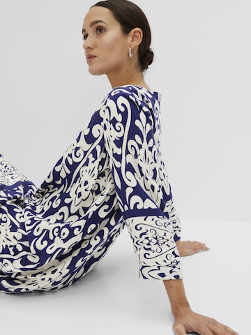 bonprix Kleid in Blau