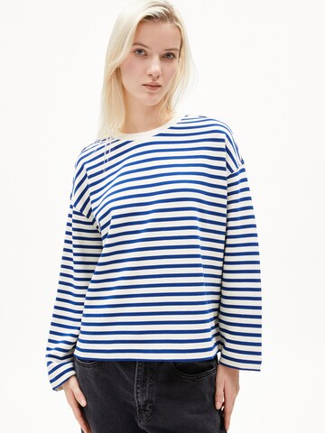 Pullover 'Maarlen' di ARMEDANGELS in blu: frontale