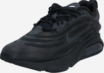 Baskets basses Nike Sportswear en noir : devant