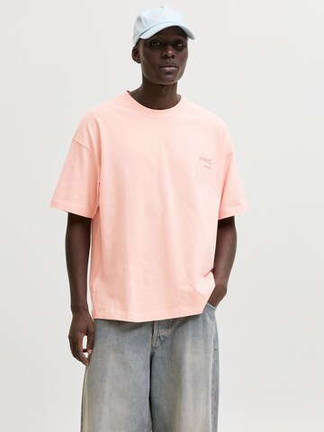 T-Shirt 'JORSANREMO' JACK & JONES en rouge : devant