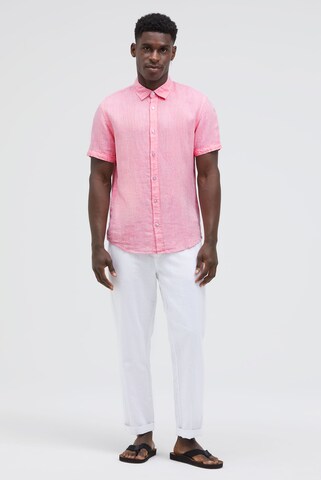 CAMP DAVID Slim fit Button Up Shirt in Pink