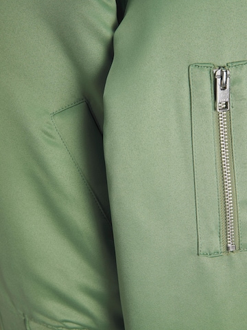 JJXX Between-Season Jacket 'Madison' in Green